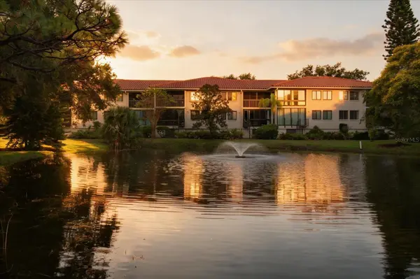 1800 MARINER DR #4, Tarpon Springs, FL 34689