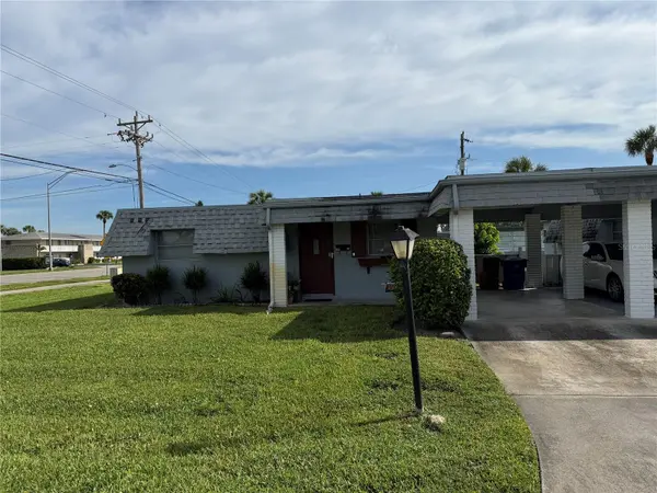 358 EASTON CT, Lehigh Acres, FL 33936