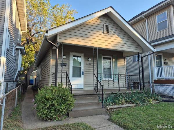 2434 Benton ST, Granite City, IL 62040