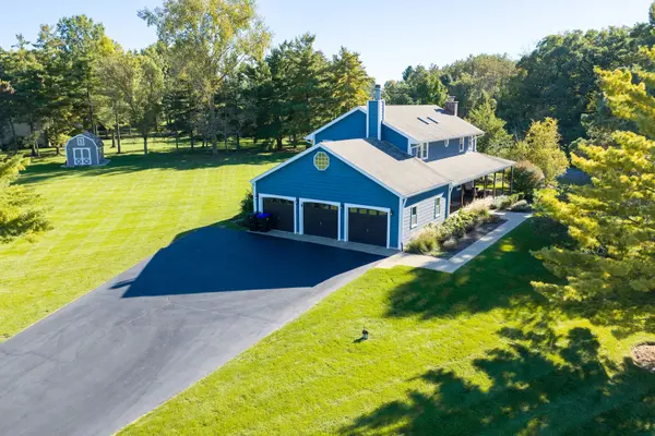 25371 W MARILYN MEADOW CT, Wauconda, IL 60084