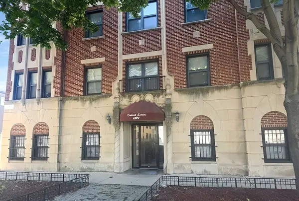 6318 - 24 S Kimbark AVE #105, Chicago, IL 60637