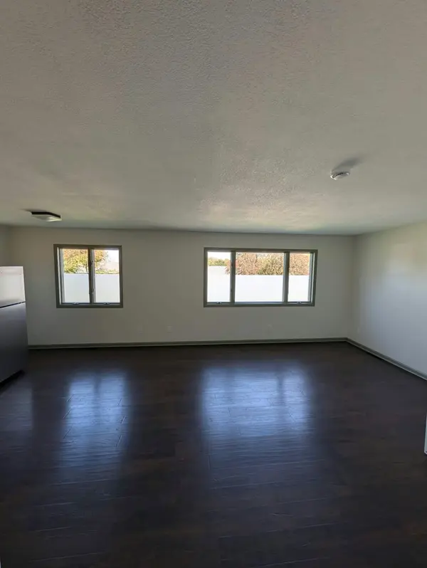 216 2nd ST NE, Clarks Grove, MN 56016