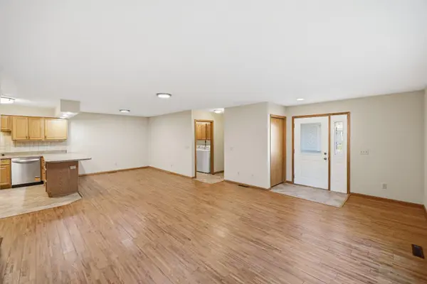 585 Zumbrota AVE, Zumbrota, MN 55992