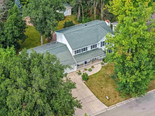 547 CLAY ST, Wrightstown, WI 54180-1193