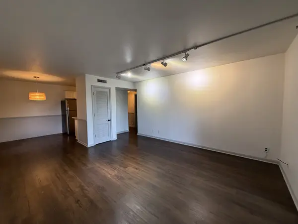 4425 Westlawn Dr #C202, Nashville, TN 37209