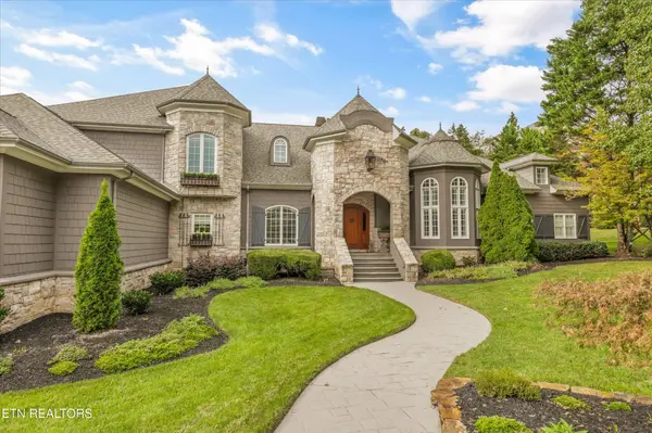 707 Prince George Parish Drive, Knoxville, TN 37934