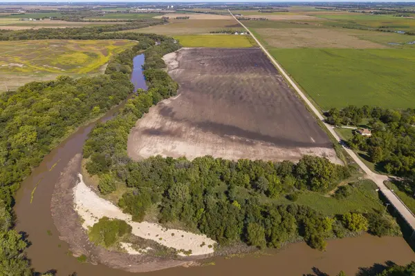 0000 N Hoover Rd., Valley Center, KS 67147