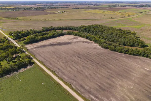 0000 N Hoover Rd., Valley Center, KS 67147