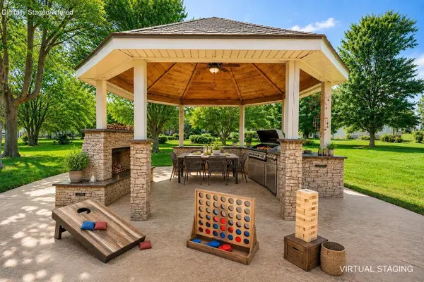 3702 E Dartmoor CT, Springfield, MO 65802