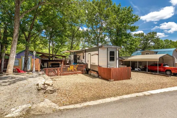 154 Bee Hive, Hollister, MO 65672