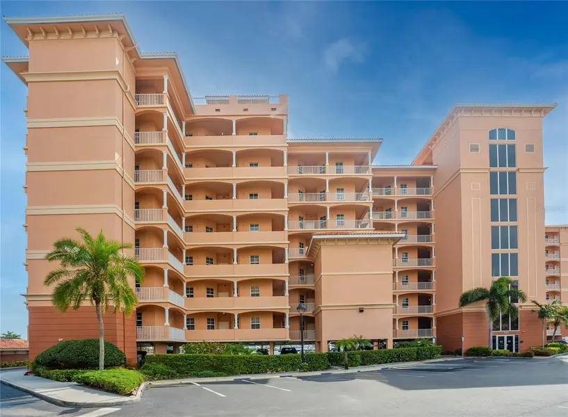 530 S GULFVIEW BLVD #606, Clearwater, FL 33767