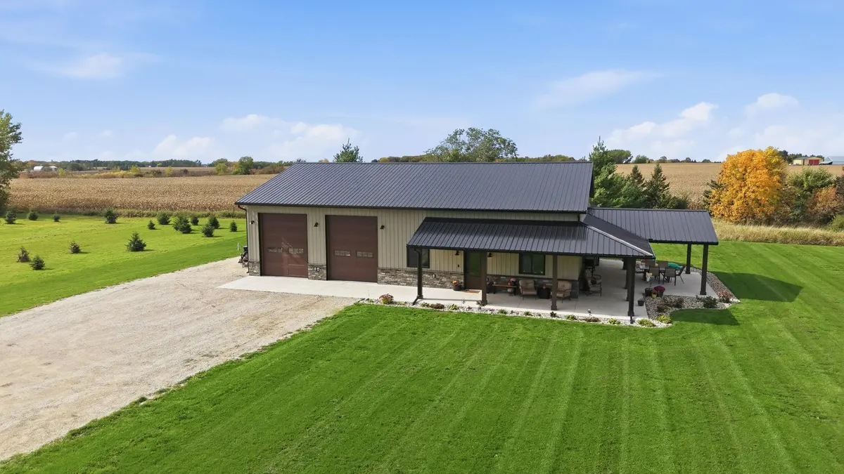 1290 Calvary RD SE, Osakis, MN 56360