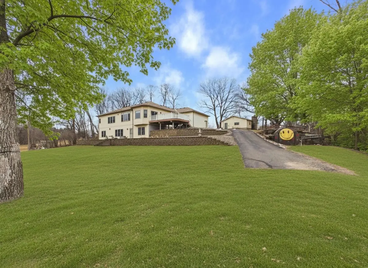18559 Empire TRL, Burtrum, MN 56318