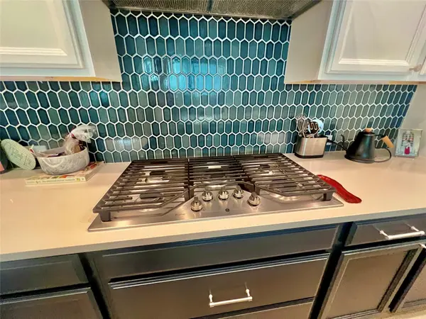 607 Bernese PASS, Austin, TX 78745