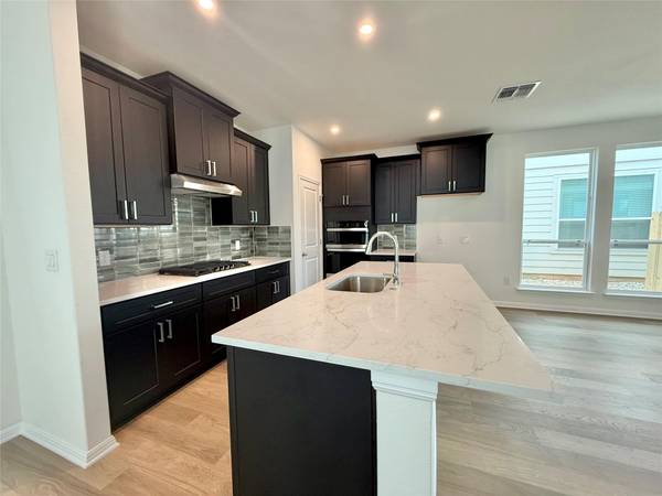 217 Young ST, Buda, TX 78610