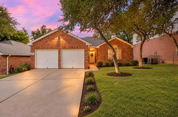 5613 Lomita Verde CIR, Austin, TX 78749