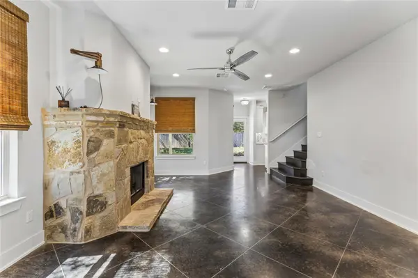 10103 Twin Lake LOOP, Dripping Springs, TX 78620