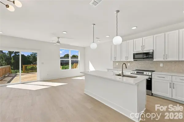 509 Oak ST, Mooresville, NC 28115