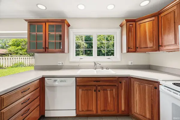 2205 Miami TRL, West Lafayette, IN 47906
