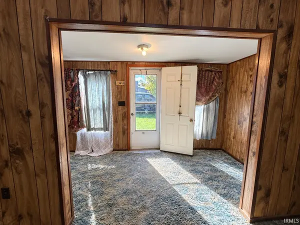 508 E Oak ST, Rensselaer, IN 47978