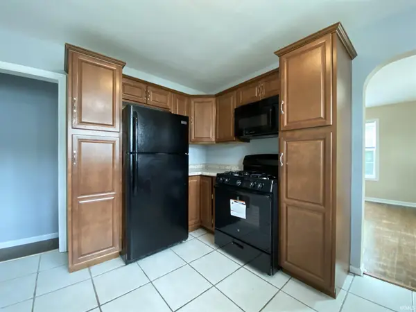 612 S Henderson St ***, Bloomington, IN 47401