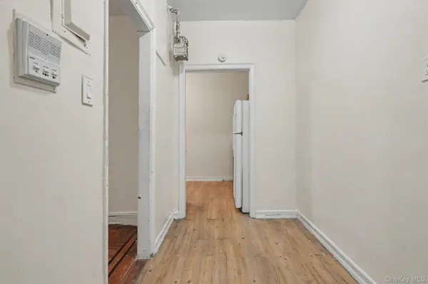 940 grand concourse #2J, Bronx, NY 10451