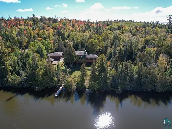 70 Pine Tree Dr, Lutsen, MN 55612