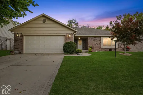 6914 Kirkwood Club DR, Indianapolis, IN 46241
