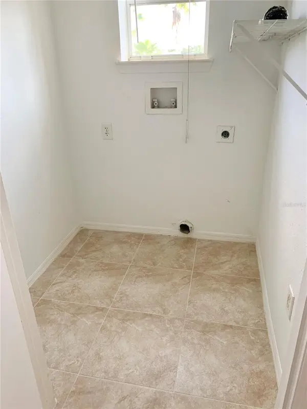 2201 KEY WEST CT #327, Kissimmee, FL 34741