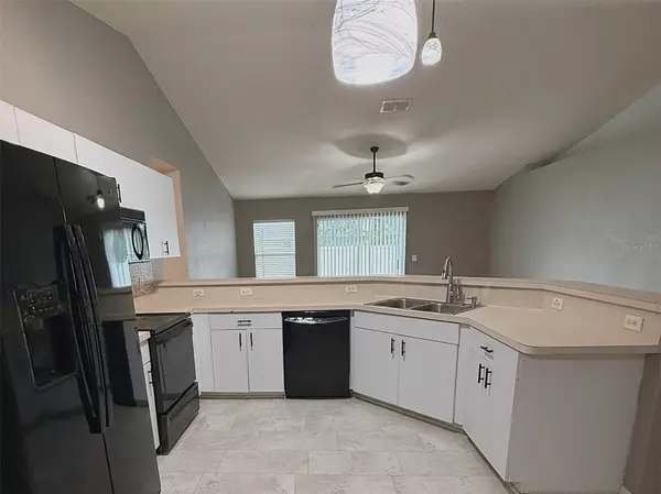 6481 NW 67TH TER, Ocala, FL 34482