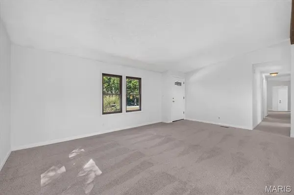 1358 Mule RD, Columbia, IL 62236