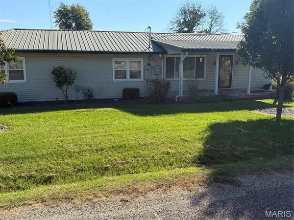 206 N Main Street, Ewing, MO 63440
