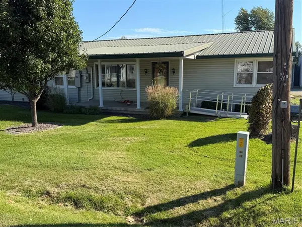 206 N Main Street, Ewing, MO 63440