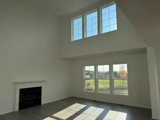 50 Hawthorn Ridge DR, Hawthorn Woods, IL 60047
