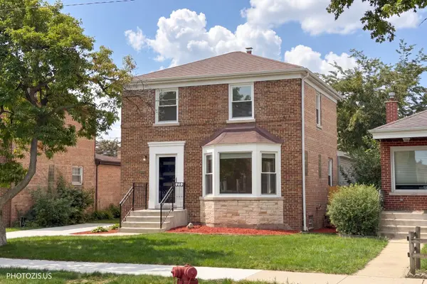 7432 N Odell AVE, Chicago, IL 60631