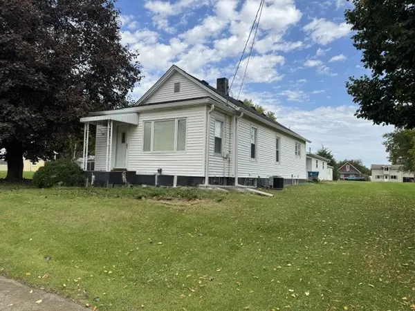 304 S Main ST, Cherry, IL 61317