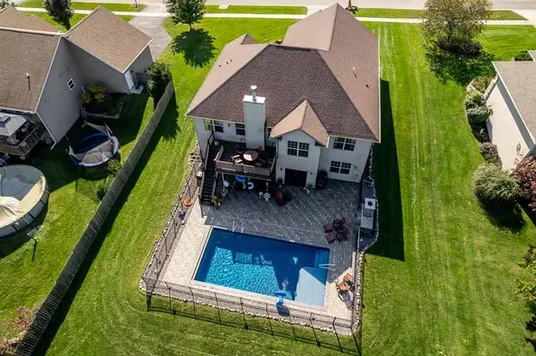 1139 Wake Forest Pkwy, Rockton, IL 61072