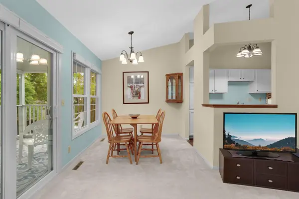 10945 Quebec AVE S #13, Bloomington, MN 55438