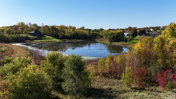 14325 Brockton LN, Rogers, MN 55374