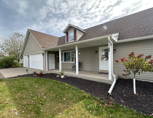 1309 214th AVE, New Richmond, WI 54017