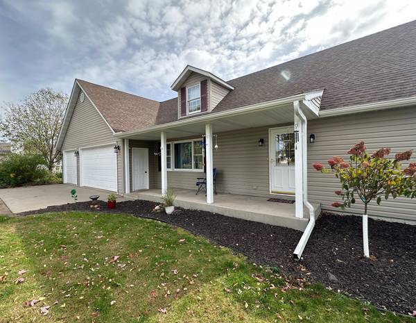 1309 214th AVE, New Richmond, WI 54017