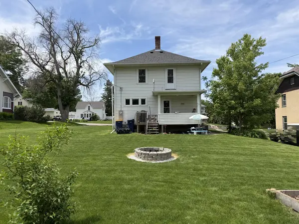 513 Red Wing AVE, Kenyon, MN 55946