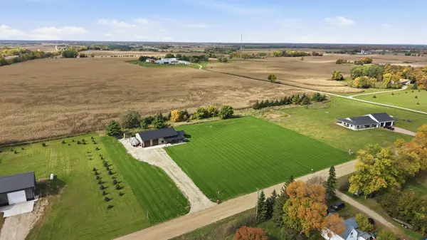 1290 Calvary RD SE, Osakis, MN 56360
