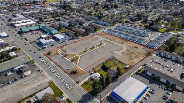 5705 W Clearwater Ave, Kennewick, WA 99336