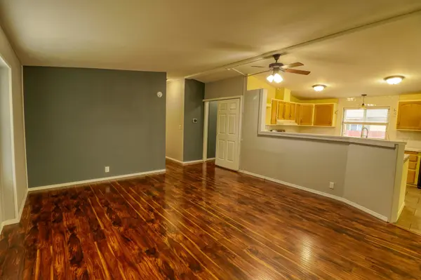 201 E MEADOWMERE WAY, Deer Park, WA 99006