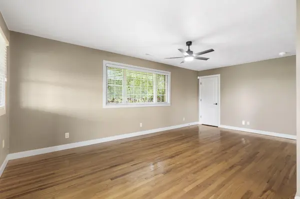 5761 S Farm Road 247, Rogersville, MO 65742