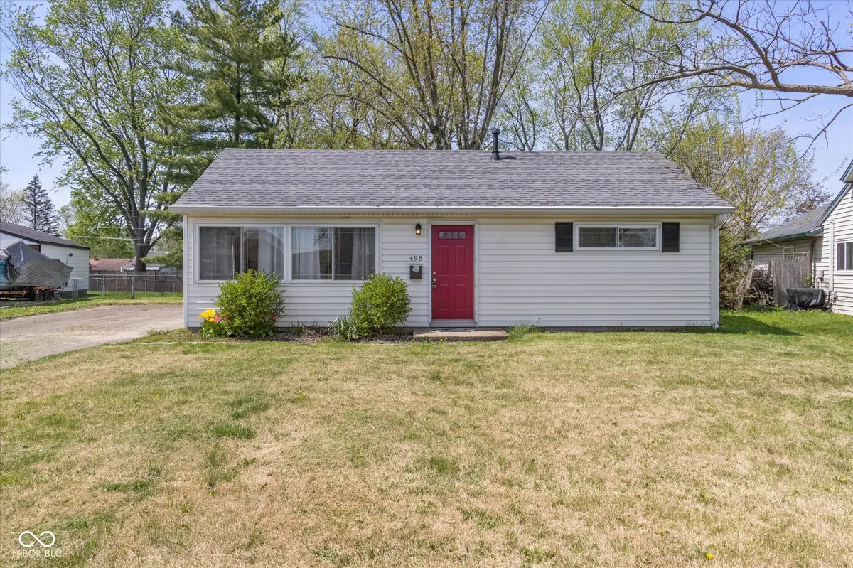498 Northgate DR, Greenwood, IN 46143