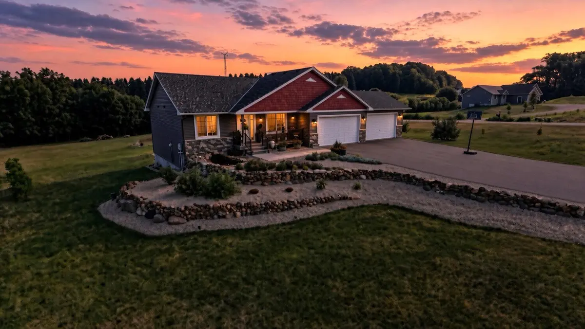 N5191 738th ST, Ellsworth, WI 54011