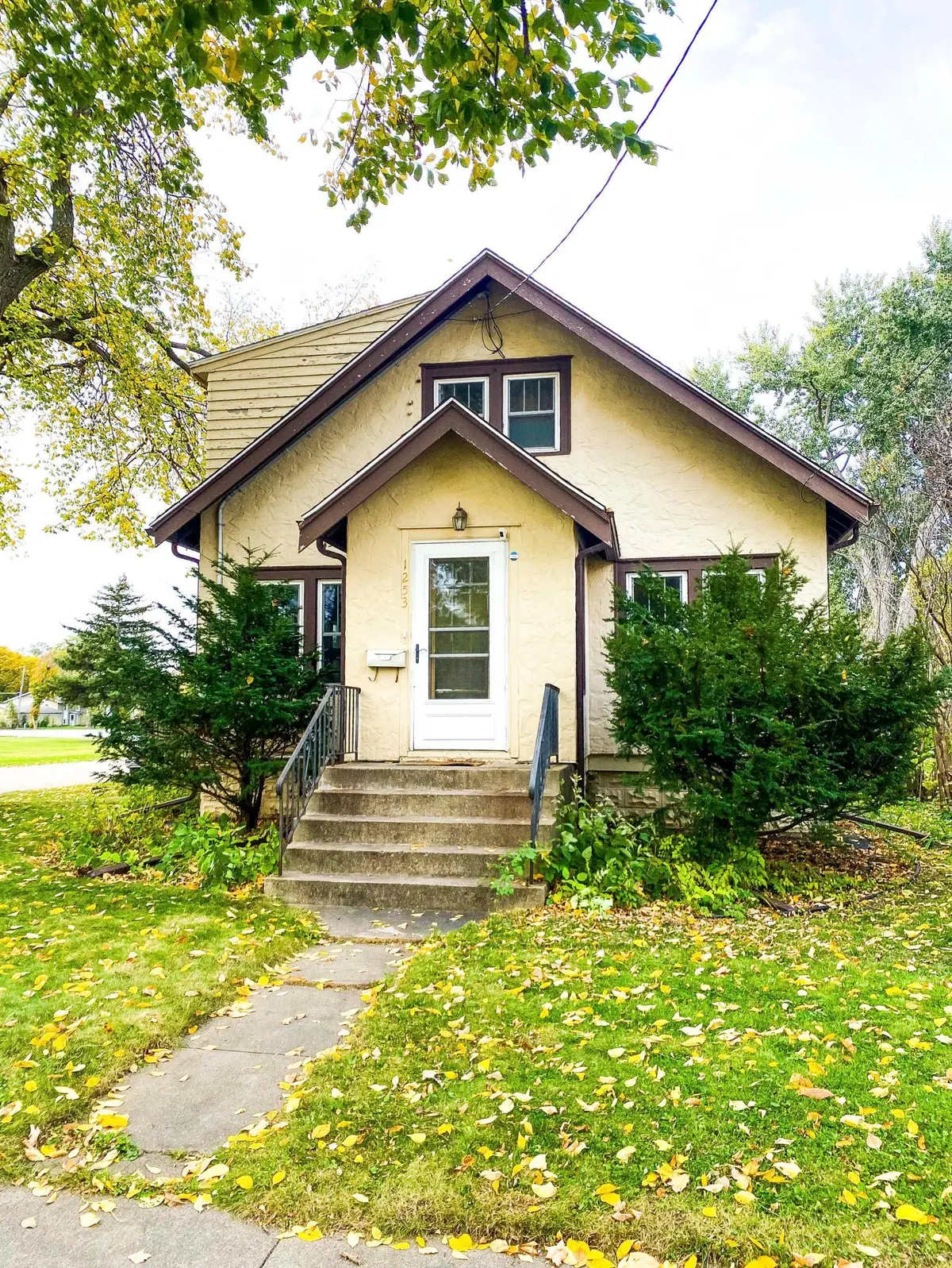 1253 6th AVE SE, Rochester, MN 55904
