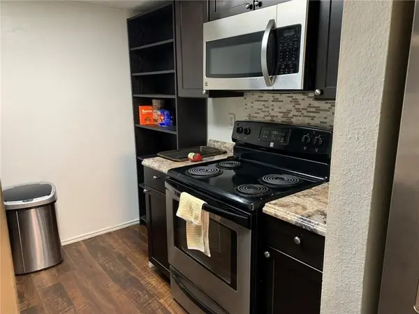 2401 Leon ST #310, Austin, TX 78705